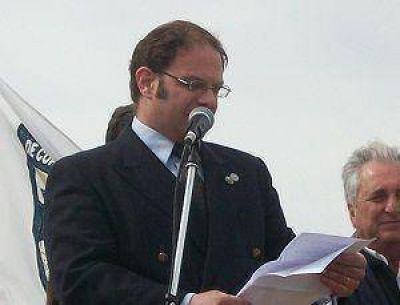 �No puede haber agenda que no nos mencione�