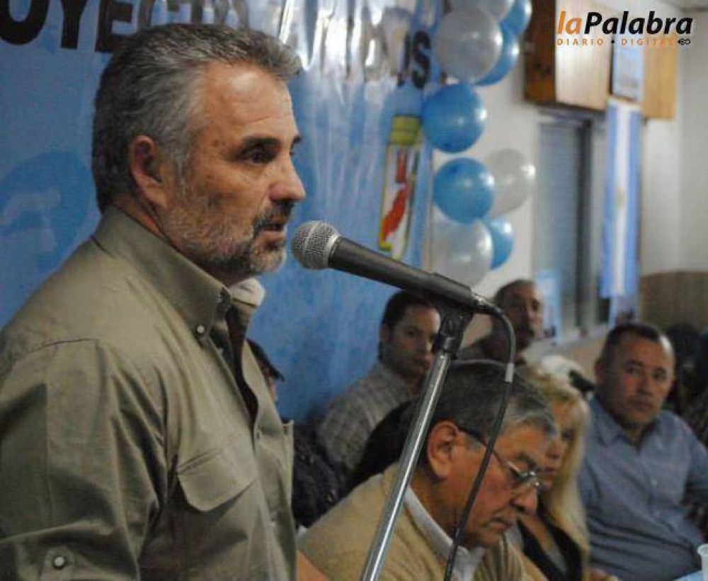 Curetti: �Espero que Zara no se enoje porque hacemos este acto�