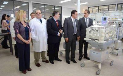 Scioli inaugur� obras en Z�rate y Luj�n
