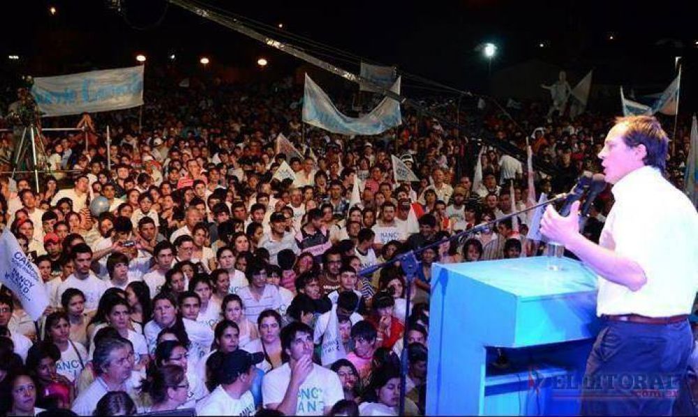Camau Esp�nola: �Corrientes no es una estancia para tener patrones�