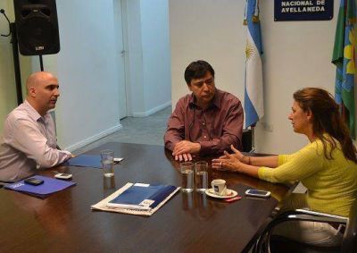La UNDAV firm� convenio con la Superintendencia de Seguros