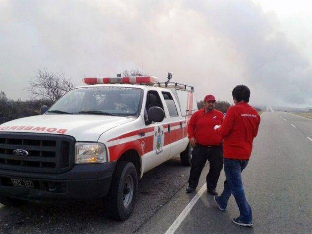 San Luis Solidario coordina el trabajo en los incendios forestales
