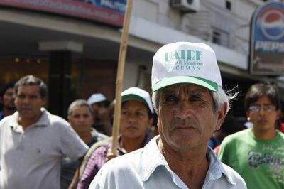 UATRE y la CCC tomaron la sede de Trabajo en Tucum�n