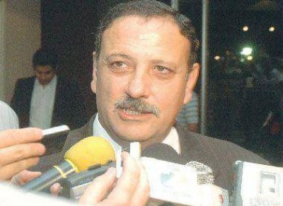El intendente Ricardo Quintela se recupera de una afecci�n card�aca