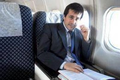 Recalde confirm� que hoy va al Senado y cuestion� las "mentiras repetidas" sobre Aerol�neas