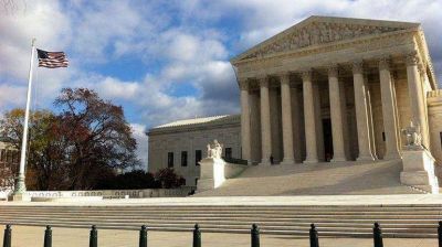 La Corte Suprema de EEUU decide a fin de mes si acepta el caso argentino contra holdouts