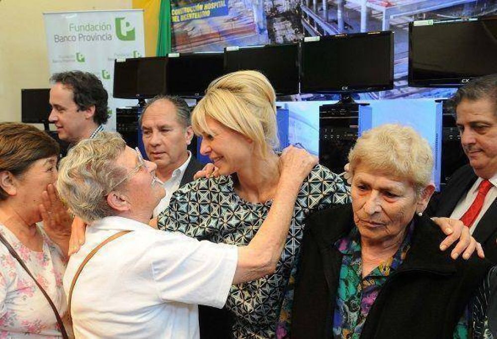 �Trabajamos para generar m�s inclusi�n�, sostuvo Karina Rabolini