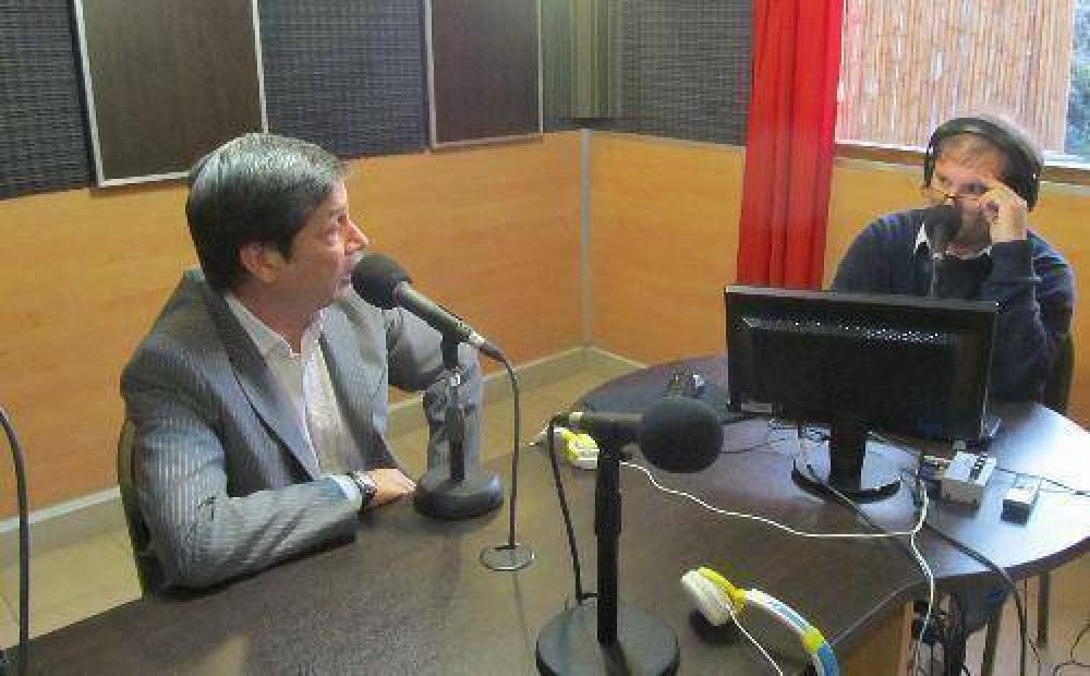 Hugo Azerrat: �la gesti�n de Posse es un aprobado�