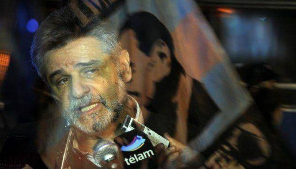 Pese a ir con la renuncia escrita, Filmus acept� el lugar de Fuks