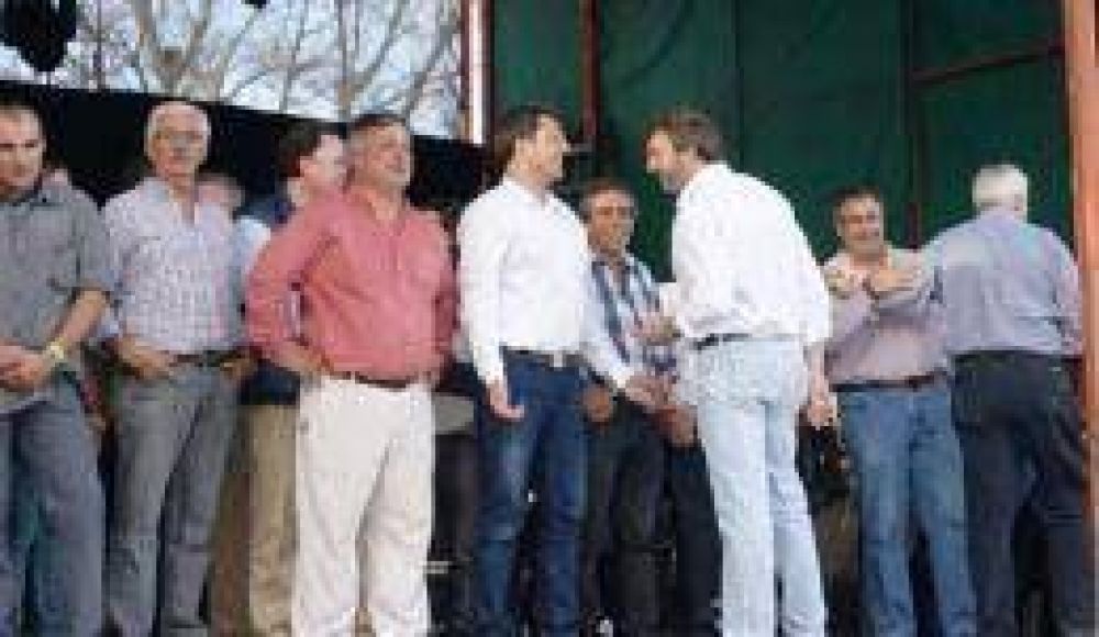 EL INTENDENTE LUCIANI PRESENTE EN EL CIERRE DE LA FIESTA DEL SALAME QUINTERO 
