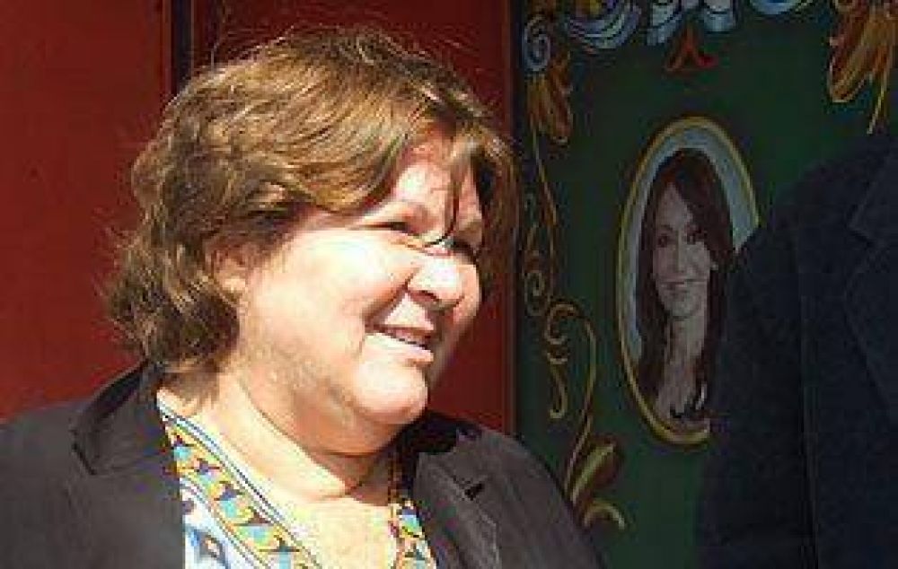 La hija del Che disert� en el Mugica y fue declarada visitante ilustre