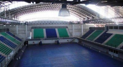 S�enz Pe�a se prepara para la inauguraci�n del estadio Arena Uncaus