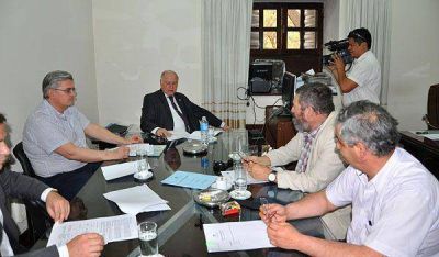 Buscan evitar debates convocando a una sesi�n especial en la Legislatura