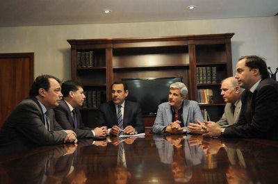 La sequ�a que castiga al norte en la agenda del Parlamento del NOA