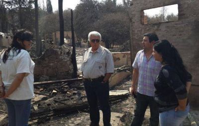 De la Sota: "Ya no hay fuego cerca de alguna localidad"