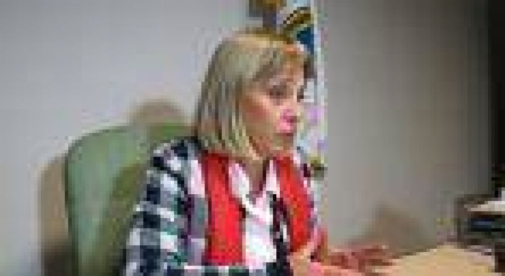 "Tenemos que tomar conciencia sobre la problem�tica de la trata de personas" dijo Liliana Fellner