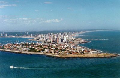 Golpe a la temporada: Punta del Este congela alquileres y cobra con el d�lar oficial
