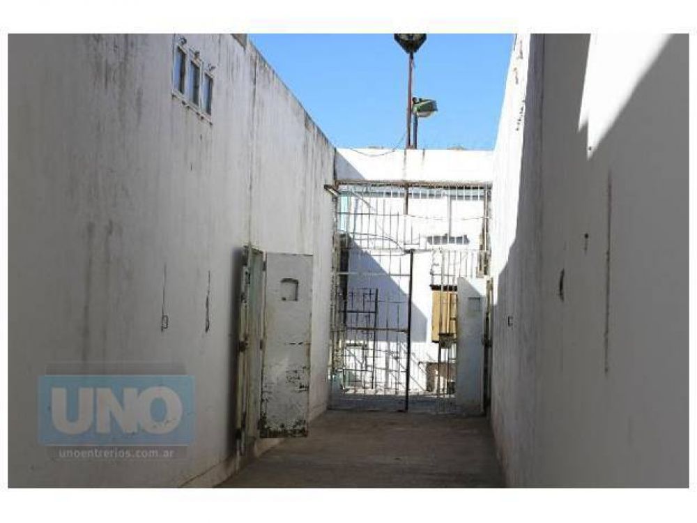 Detuvieron a una mujer que intent� ingresar droga a la c�rcel
