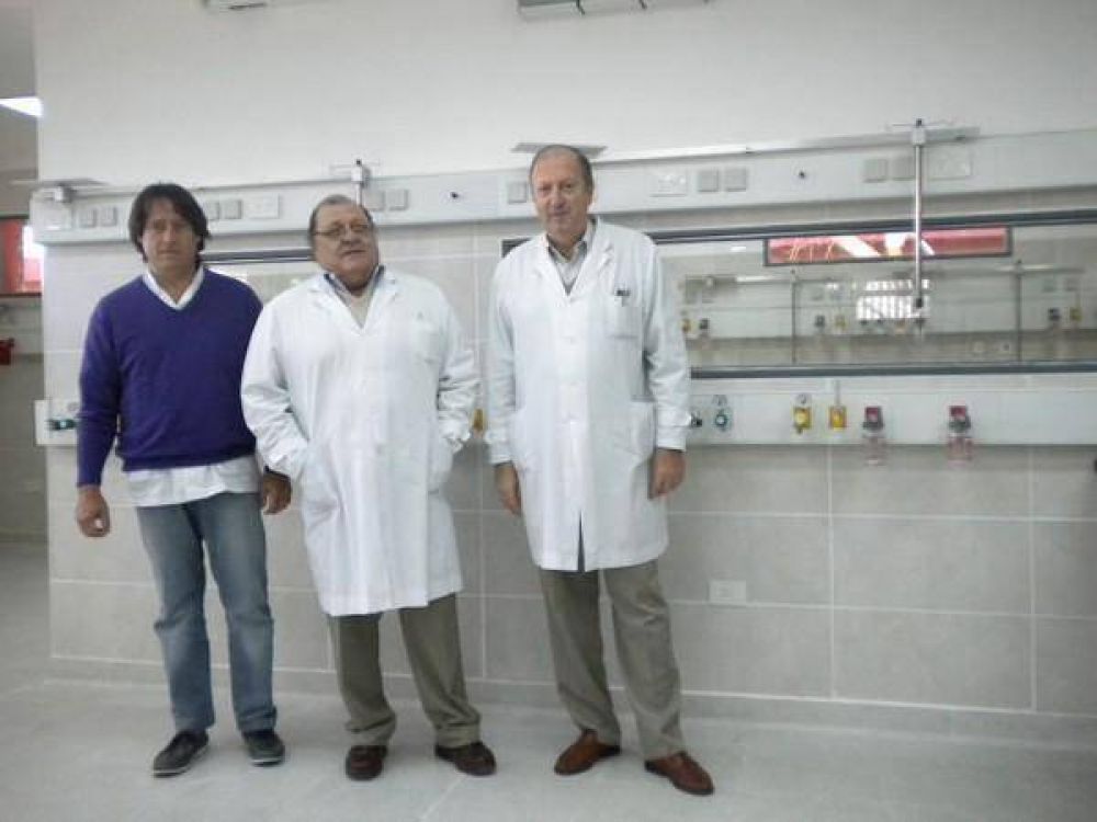 �La sala de neonatolog�a es la obra de salud m�s importante de los �ltimos 50 a�os�