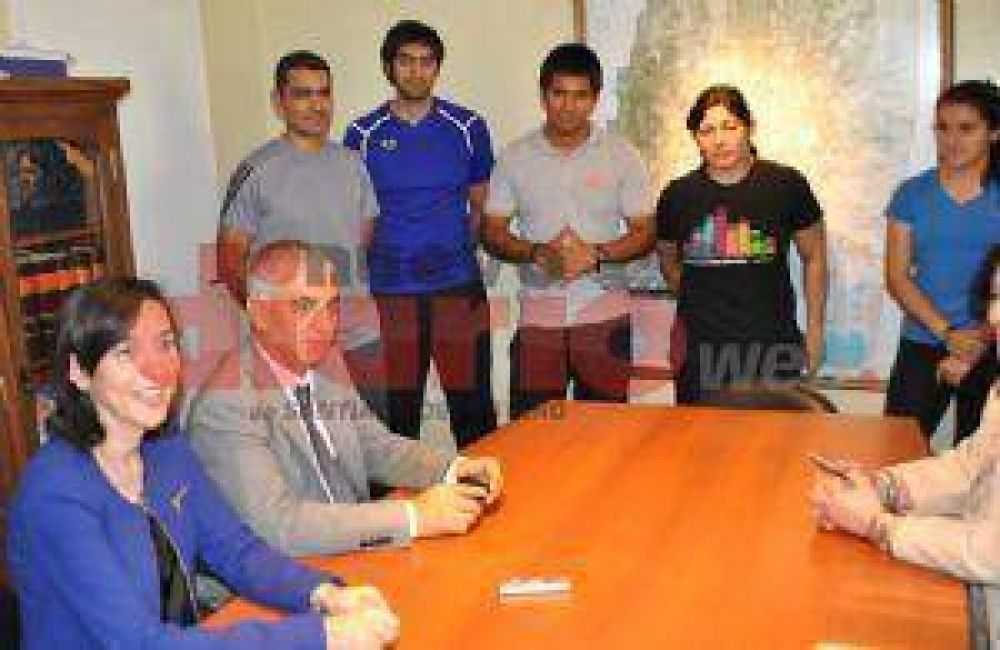 Salud obsequi� una Pausa Activa a educaci�n