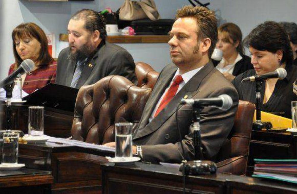 �Este Gobierno viene acumulando d�ficit hace a�os�