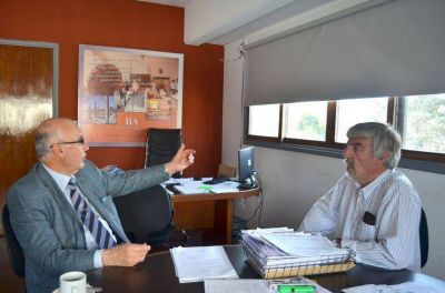 Gorosito anuncio la culminaci�n de las obras del ISFT 135.
