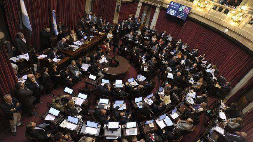El bloque radical abandon� el debate por Ganancias