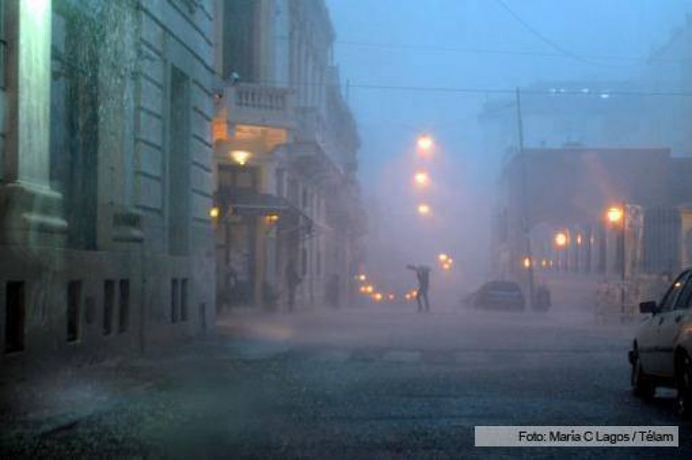 Anuncian tormentas fuertes y ca�da de granizo en Capital y alrededores