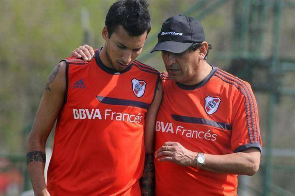 Sorpresa en el equipo que par� Ram�n: sin Teo, Ponzio ni Fabbro entre los titulares