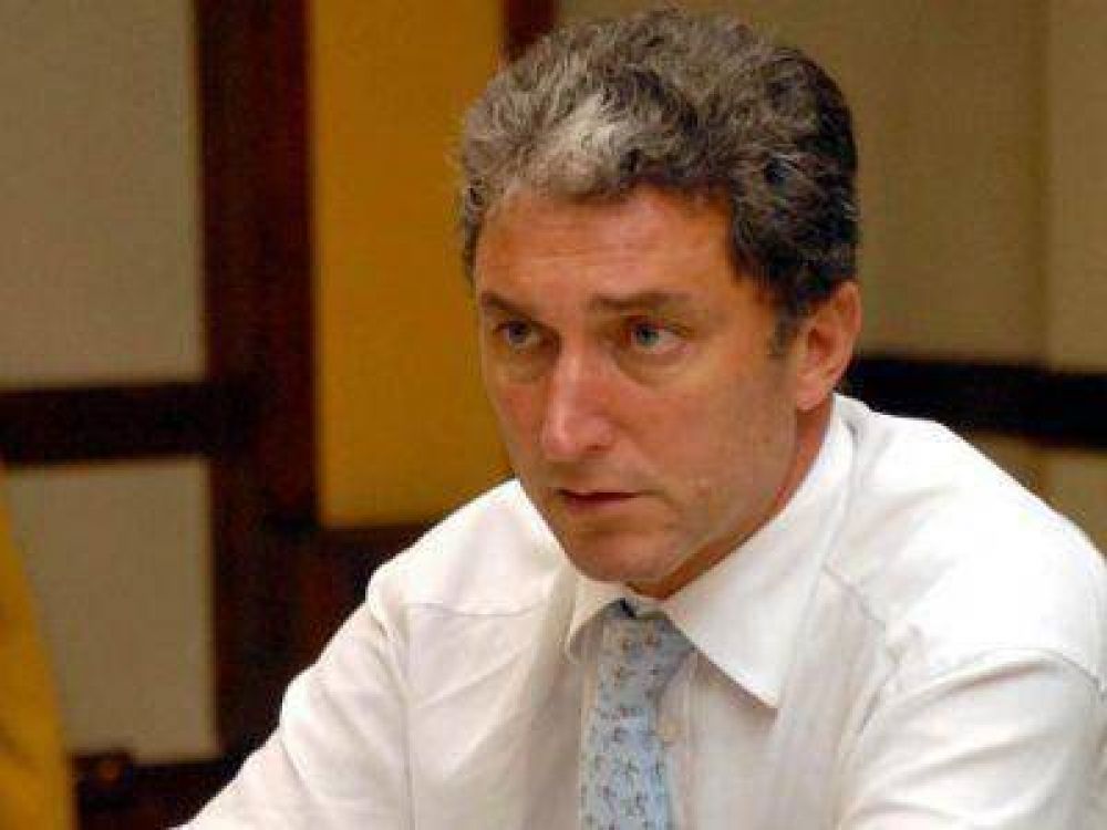 �PEPE� SCIOLI: �CUANDO LOS CANDIDATOS DEBATEN LA QUE GANA ES LA SOCIEDAD�