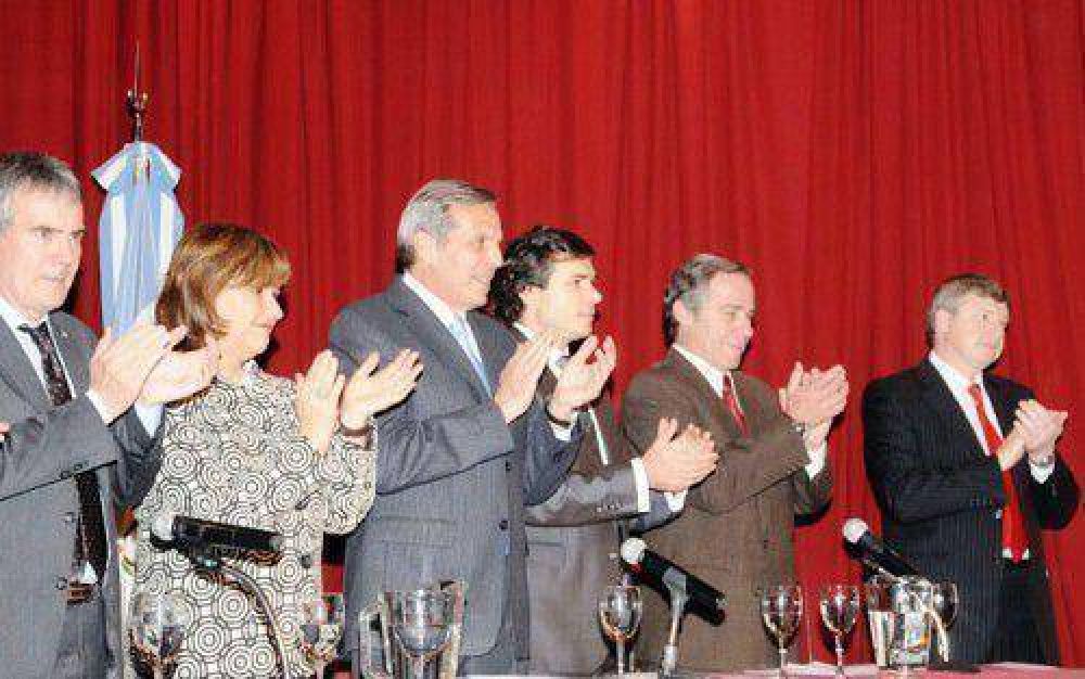 Un discurso elegantemente crudo de Sapag a jueces