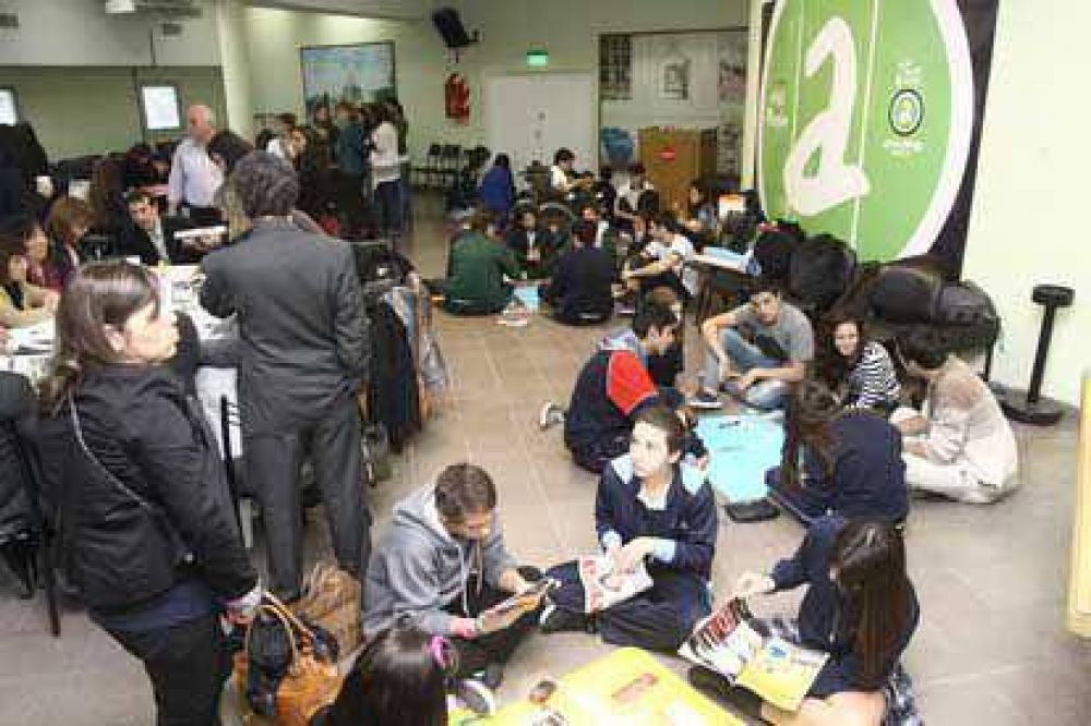 Nueva reuni�n para mejorar la convivencia entre los estudiantes secundarios