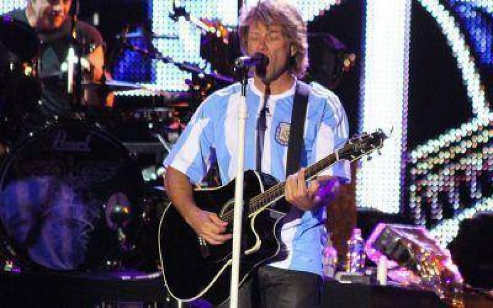 Tras cancelar recital en La Plata, Bon Jovi reprogram� show para el 26 en V�lez