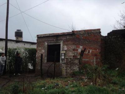 Incendio intencional en una humilde casa del barrio La Carlota