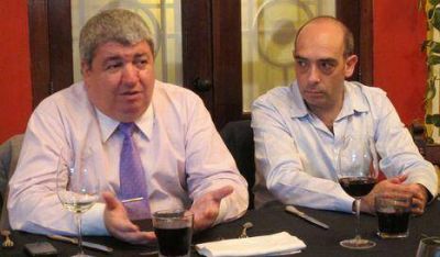 Fern�ndez y Pedace dialogaron con vecinos