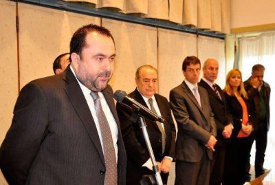 Ra�l Ortiz asumi� en Bienestar Social y anunci� una reestructuraci�n en el ministerio