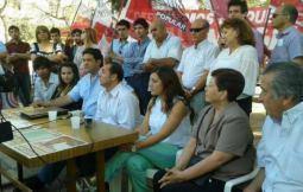 Galv�n present� su lista y los cinco ejes de su plataforma electoral