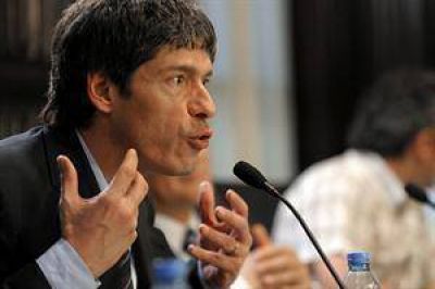 Juan Manuel Abal Medina, sobre baja en la edad de imputabilidad: "Celebramos la discusi�n que inici� Mart�n Insaurralde"