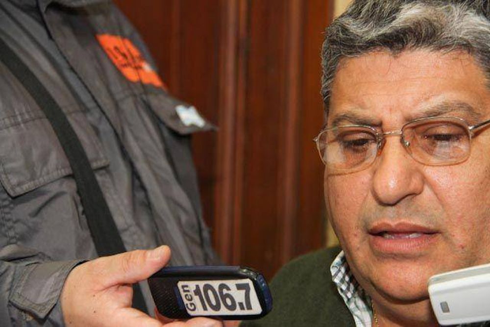 MONFASANI DENUNCI� AL EJECUTIVO DE OPERAR EN SU CONTRA
