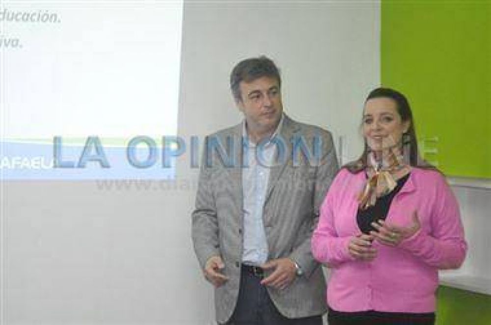 Que Rafaela pueda tener la mayor escolaridad secundaria