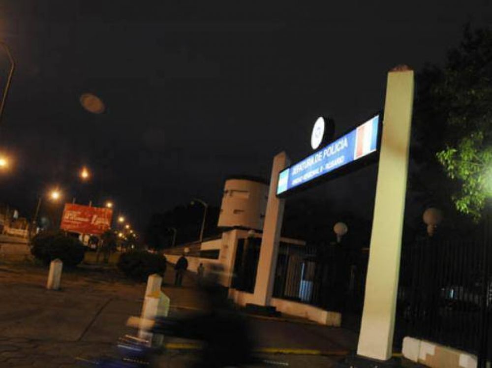 Agentes de Gendarmer�a allanaron la celda donde se encuentra Delf�n Zacarias