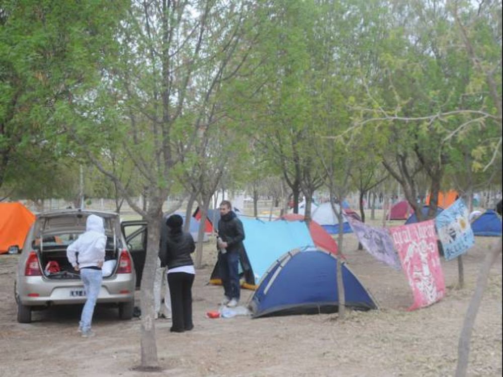 La Indioman�a cop� San Mart�n: el 80% del Parque Anegsi est� ocupado