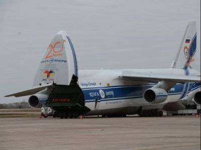 El avi�n de carga m�s grande del mundo est� en Mendoza
