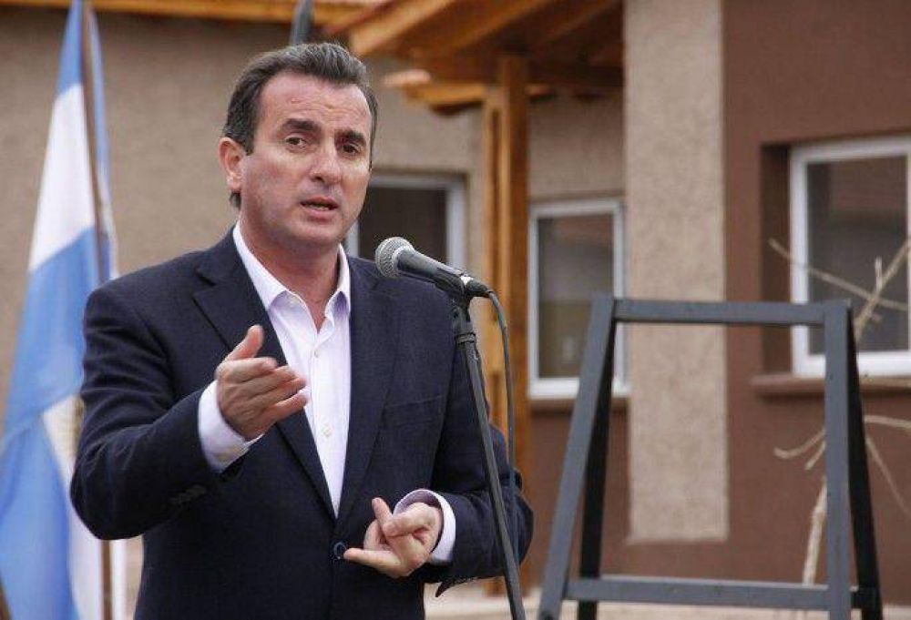 Desconexi�n ricotera: P�rez desautoriz� a un ministro y carg� contra los gremios de Salud