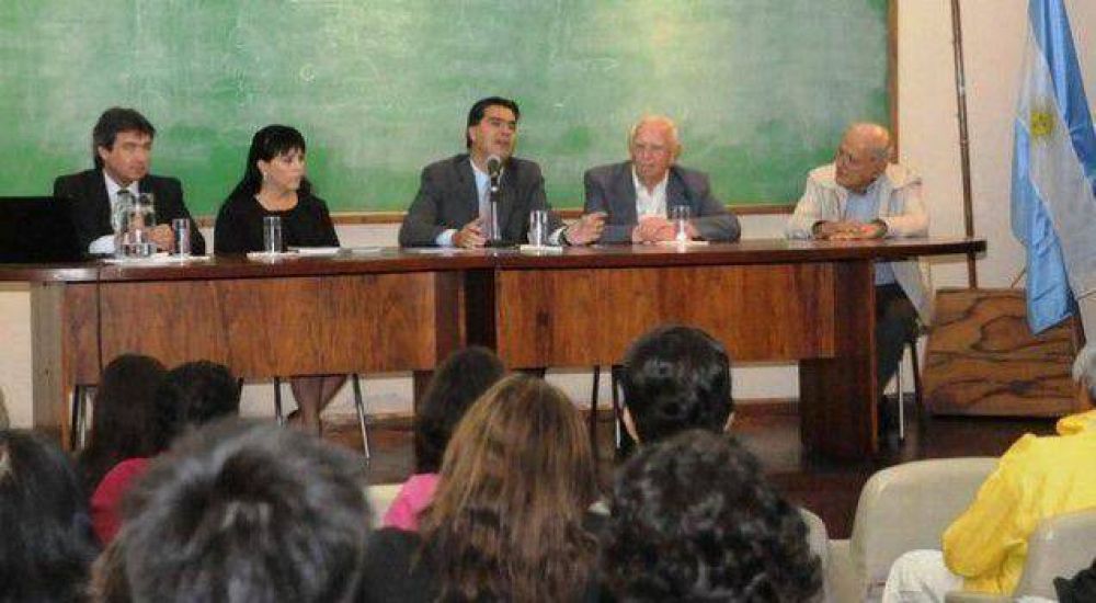 �Sin la intervenci�n del Estado es imposible corregir las asimetr�as�