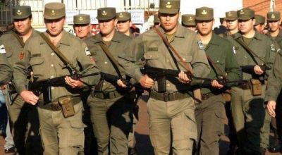 Detienen a ocho gendarmes por pedir coimas a micros y camiones