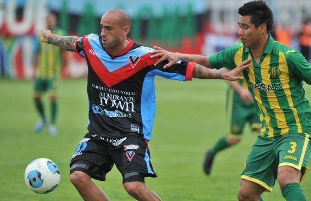 Aldosivi empat� y Rambert present� la renuncia