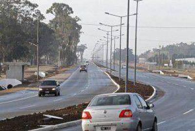 Inauguran la autov�a Santa Clara � Mar Chiquita