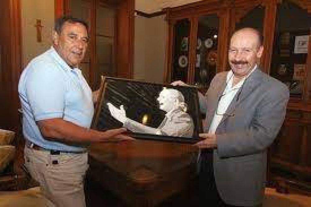 Las 62 Organizaciones Peronistas expresaron su apoyo a la gesti�n de Jos� Inza