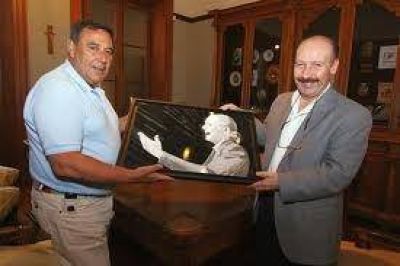 Las 62 Organizaciones Peronistas expresaron su apoyo a la gesti�n de Jos� Inza